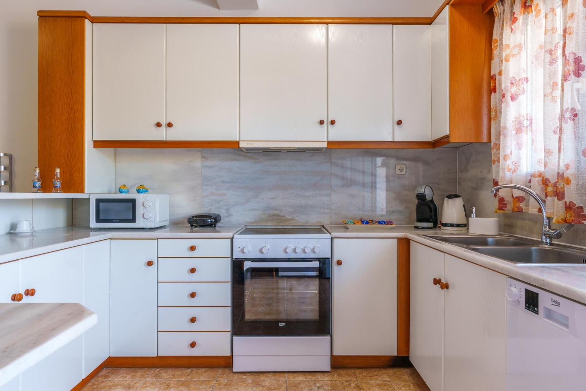 Blue Eyes Beach Villas Монолитос Экстерьер фото